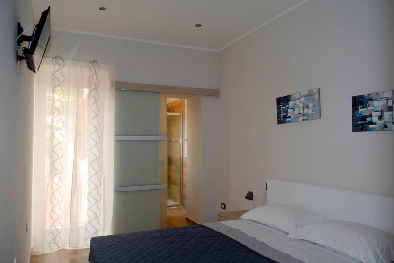 Bed and Breakfast Le Scalette La Maddalena  Exteriér fotografie