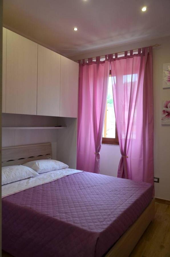 Bed and Breakfast Le Scalette La Maddalena  Exteriér fotografie